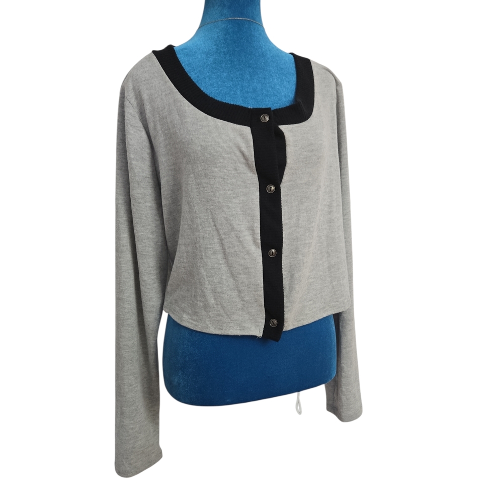 NWT Fashion Nova Cropped Cardigan Grey And Black Size 3x
